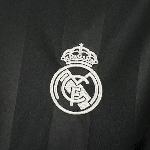 BOOTS SUPPLY Real Madrid Black Special Kit - Jersey